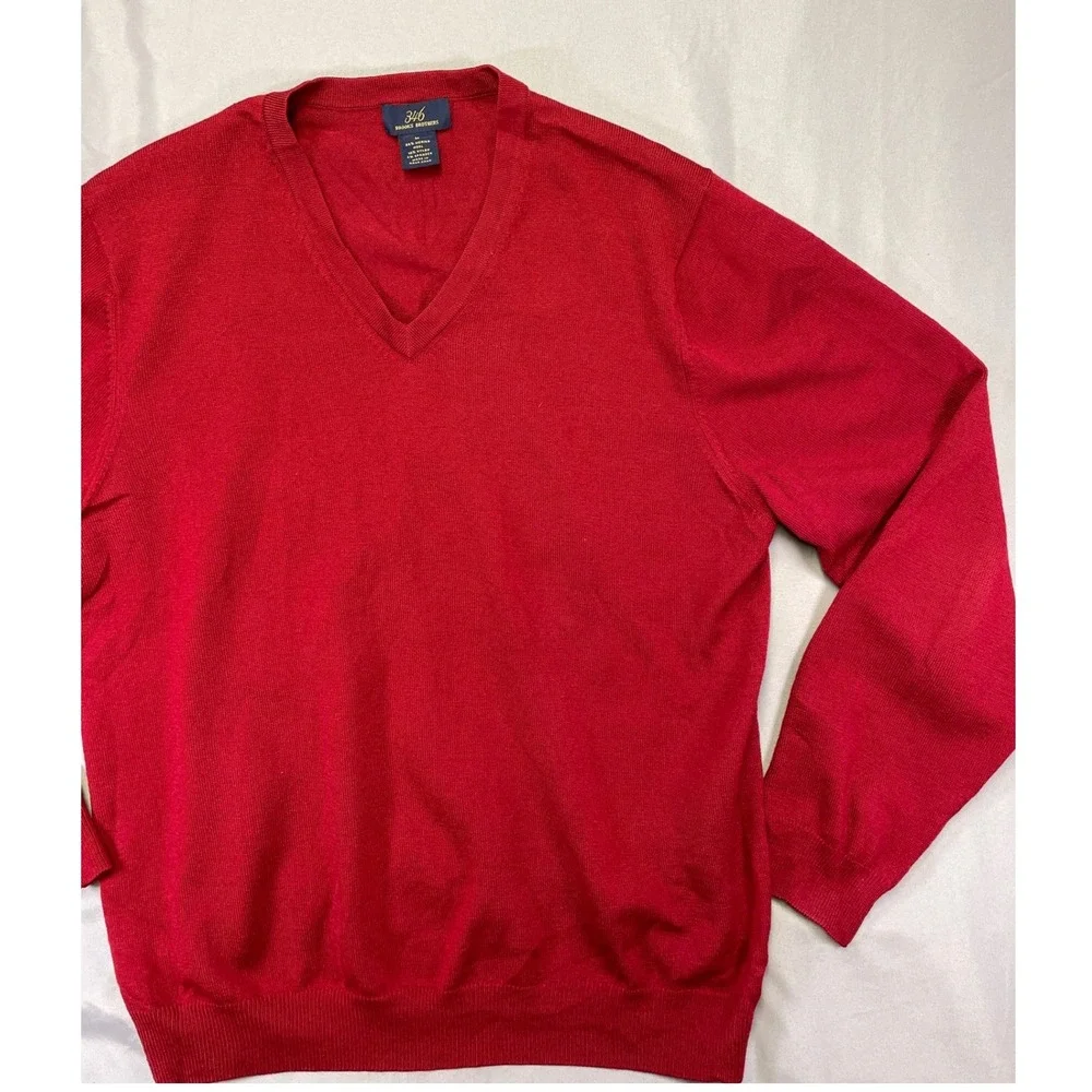 Brooks‎ Brothers 346 Mens Red Merino Wool Blend V-Neck Sweater Size M